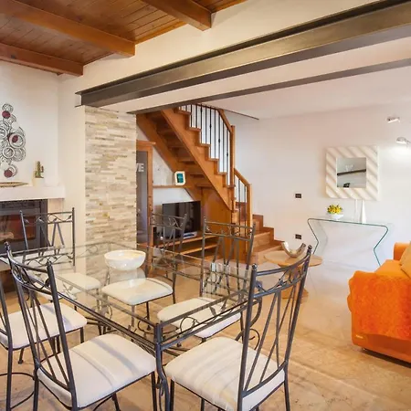 Casa Delle Stelle * Torri Del Benaco